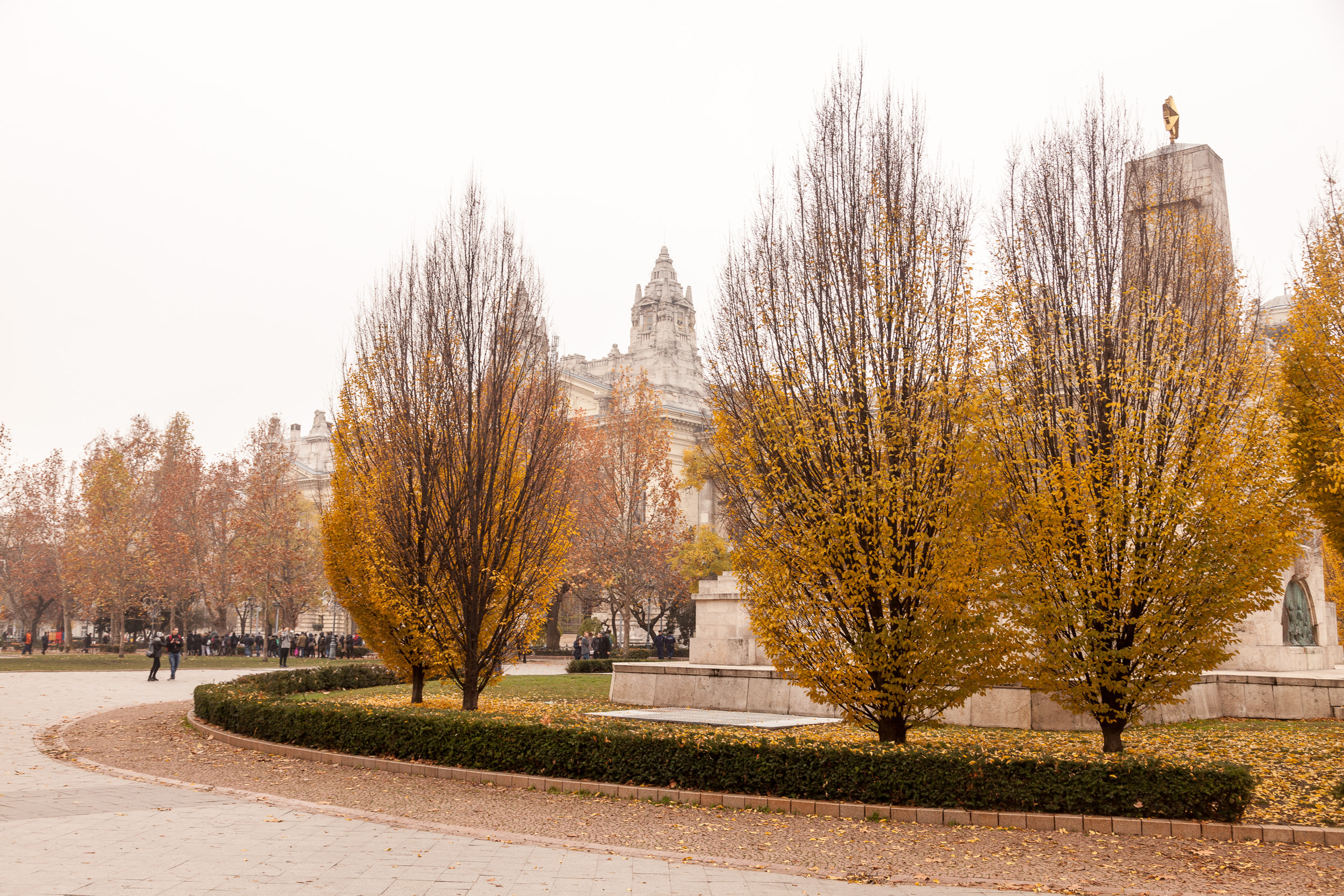 Памятник советским солдатам