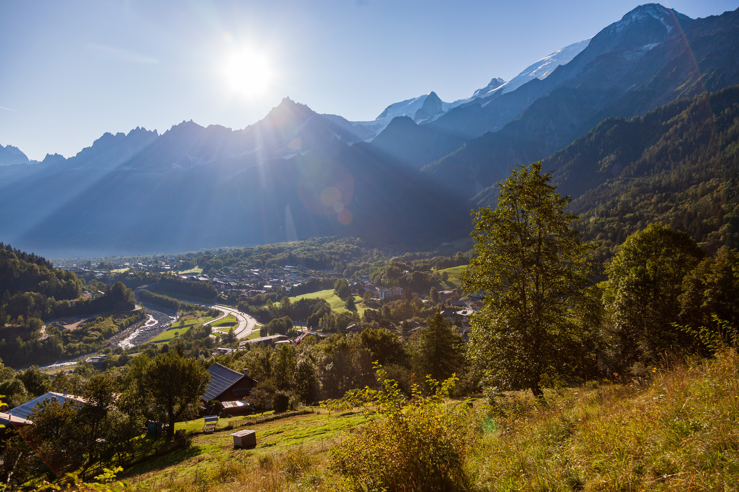 Подъем на первый перевал TMB