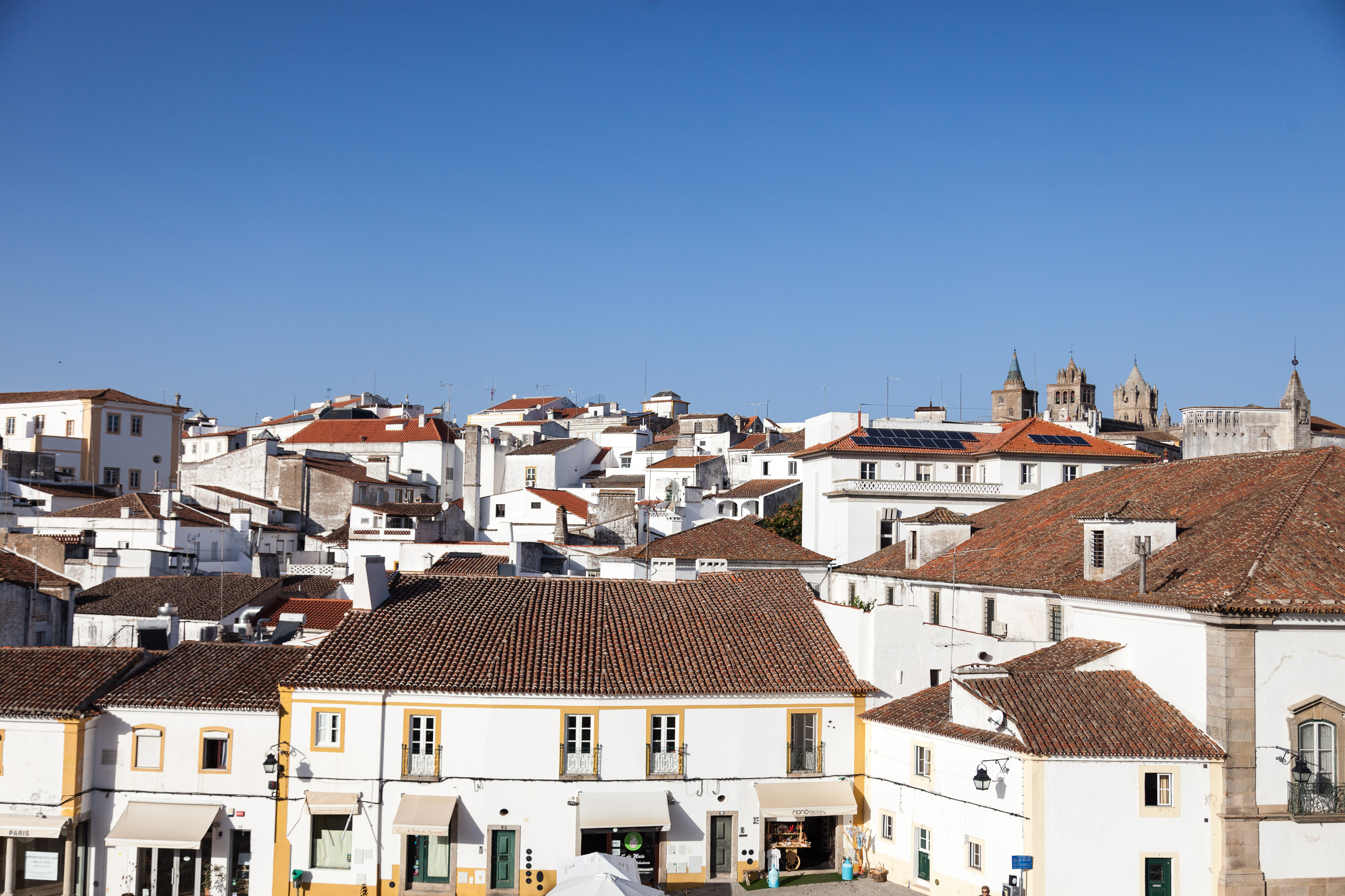 Виды на Эвору с террасы собора Святого Франциска