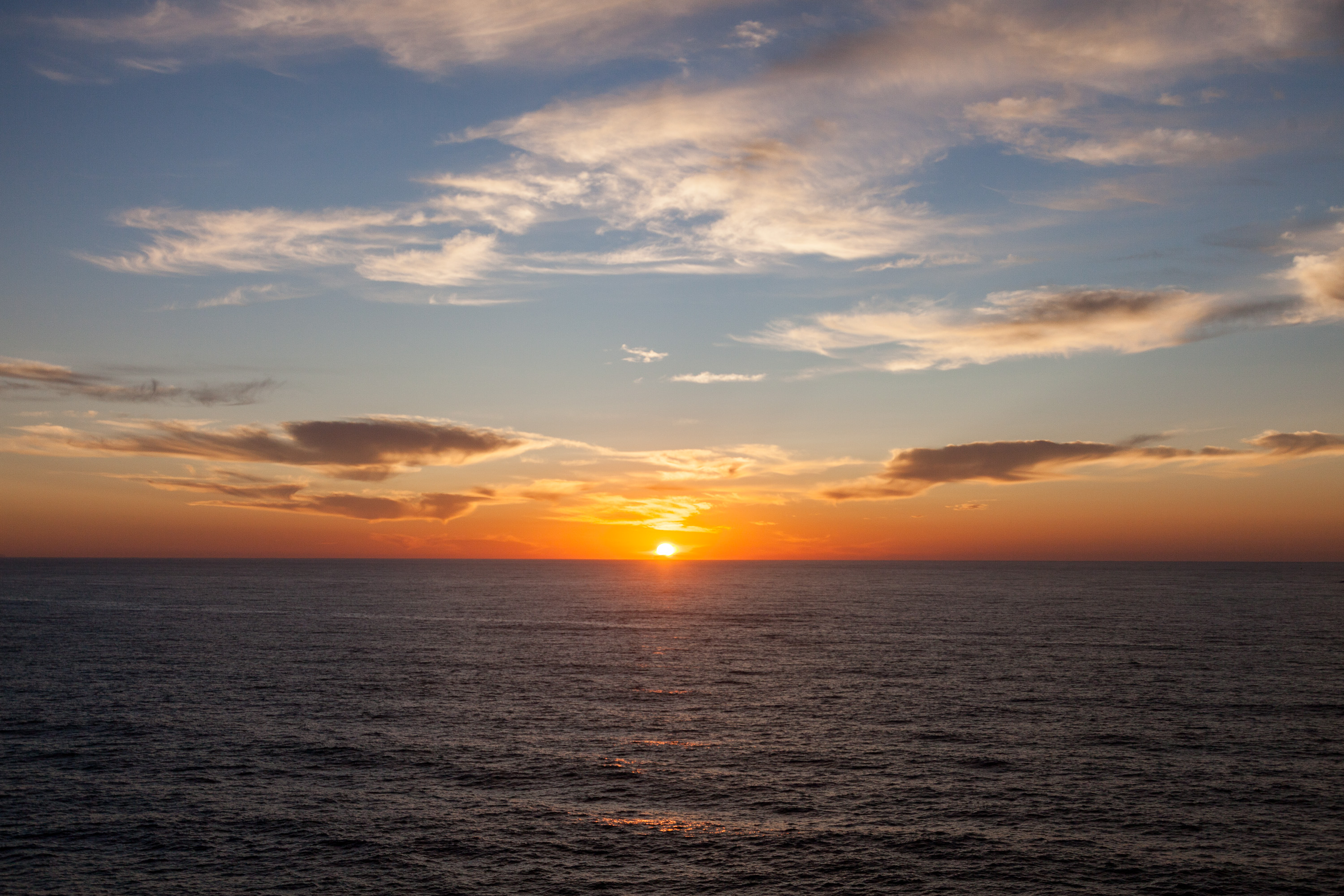 Рассвет над мысом Сагреш