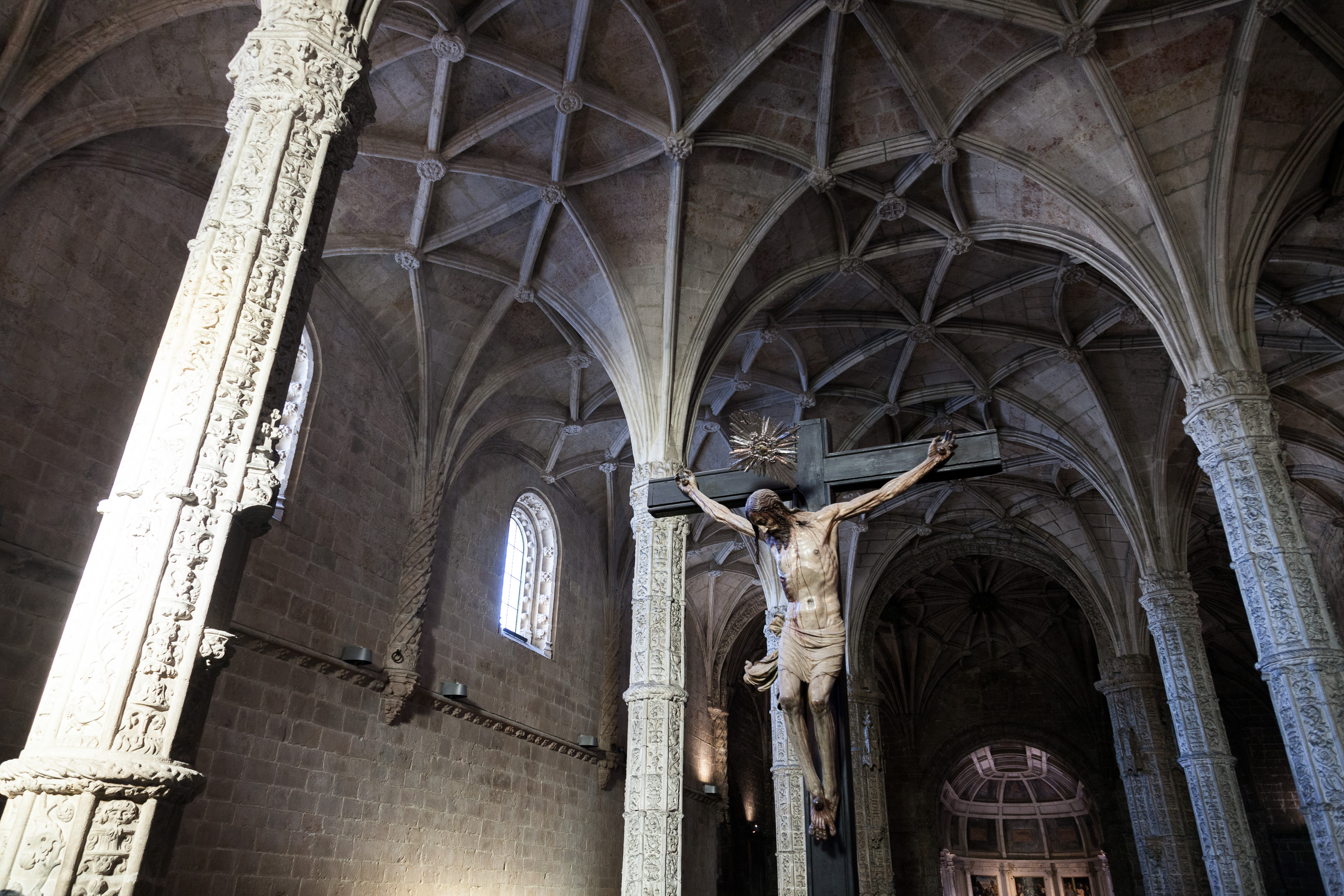 Интерьеры монастыря Жеронимуш в Лиссабоне