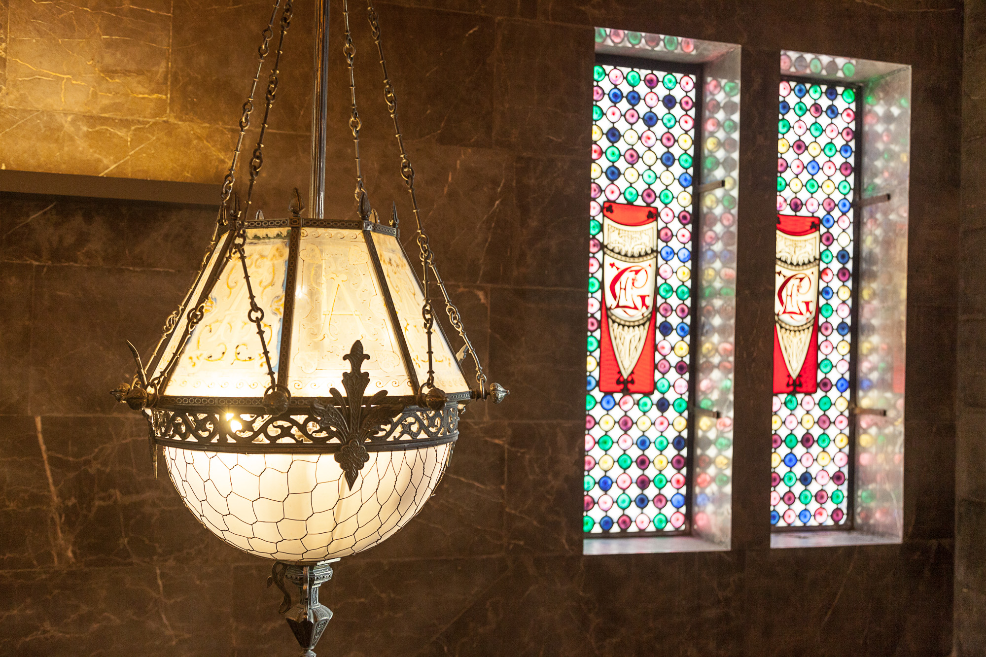 Интерьеры дворца Гуэля