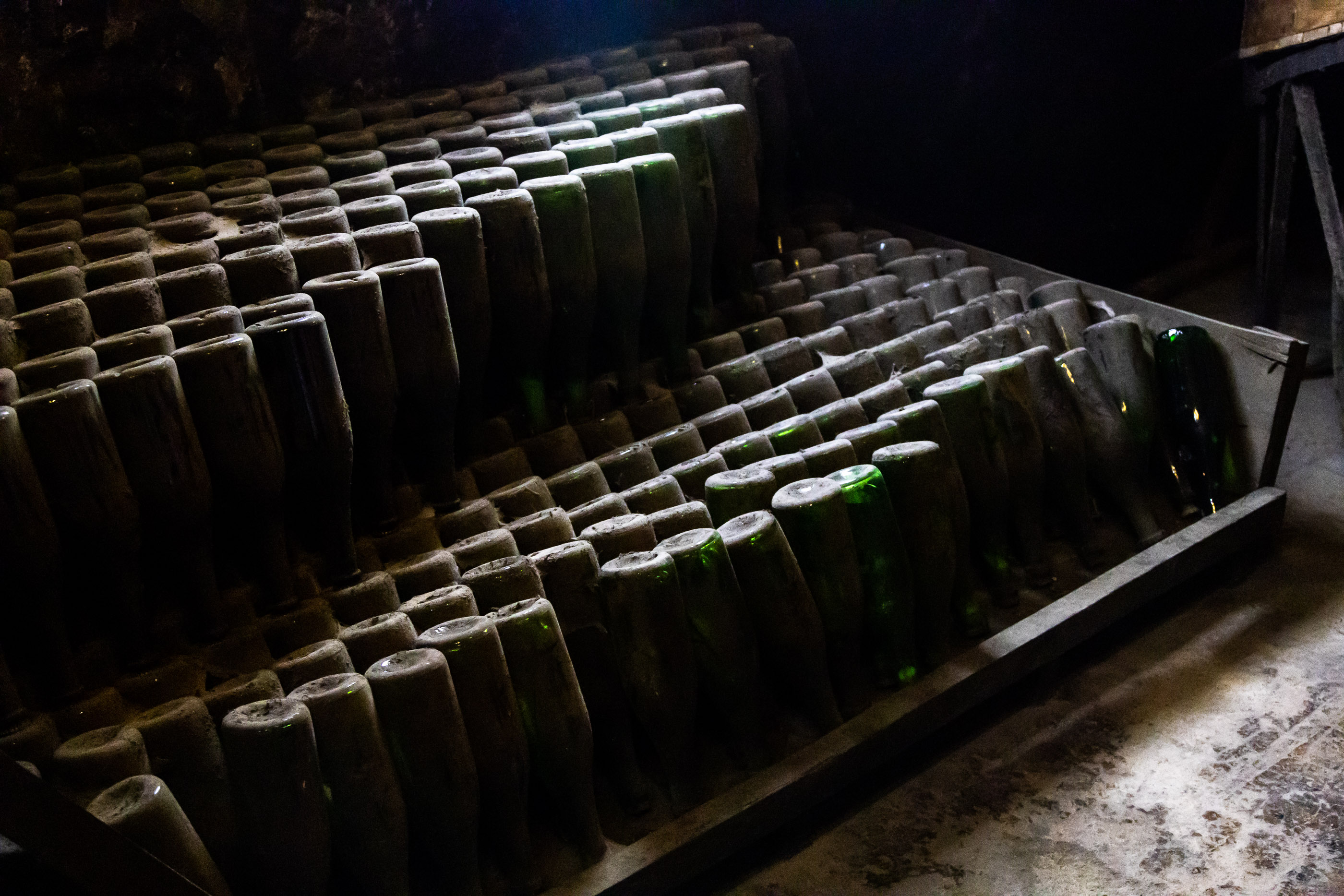 Игристое в процессе ремюажа