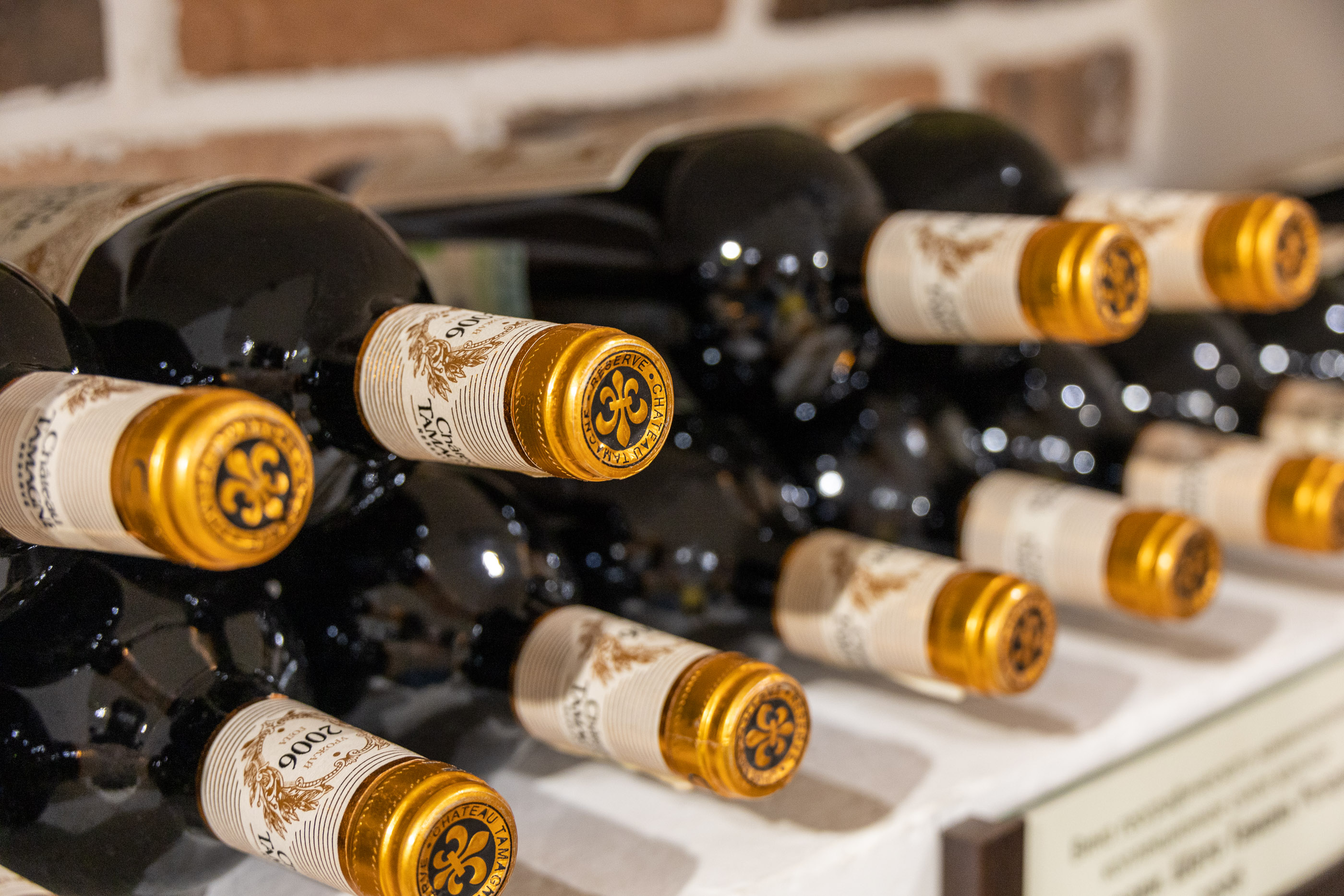 Винотека в Шато-Тамань