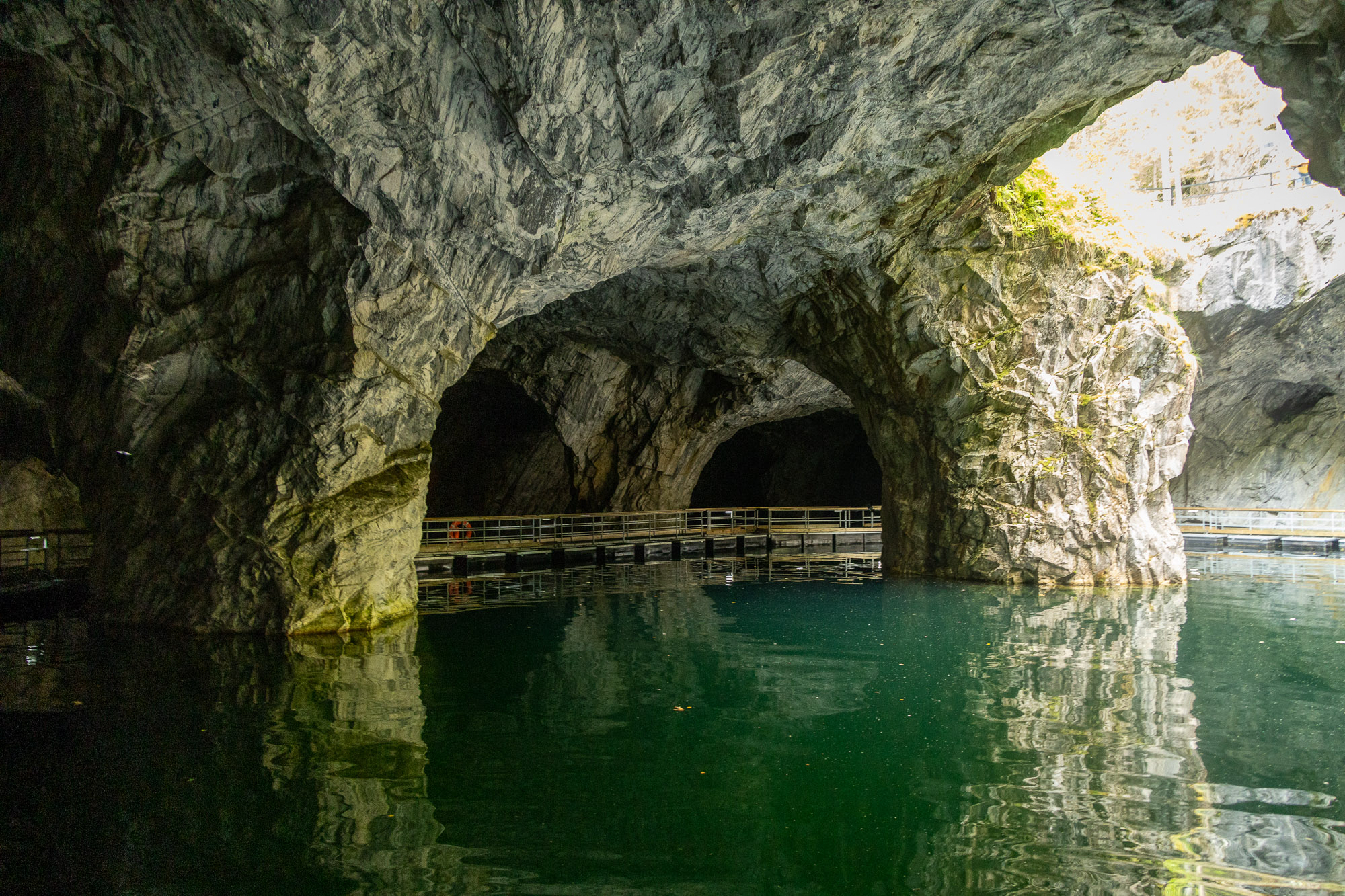 Подземная Рускеала