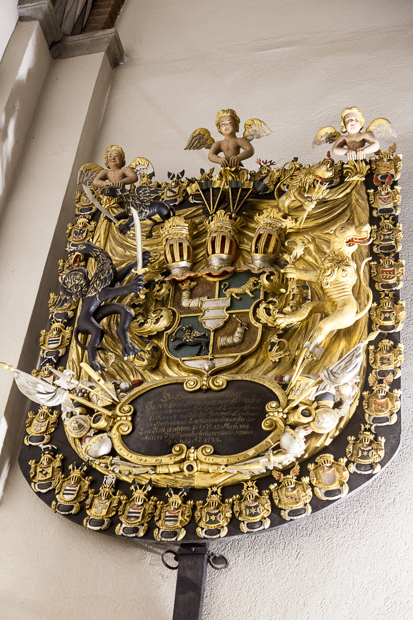 Внутри Домского Собора