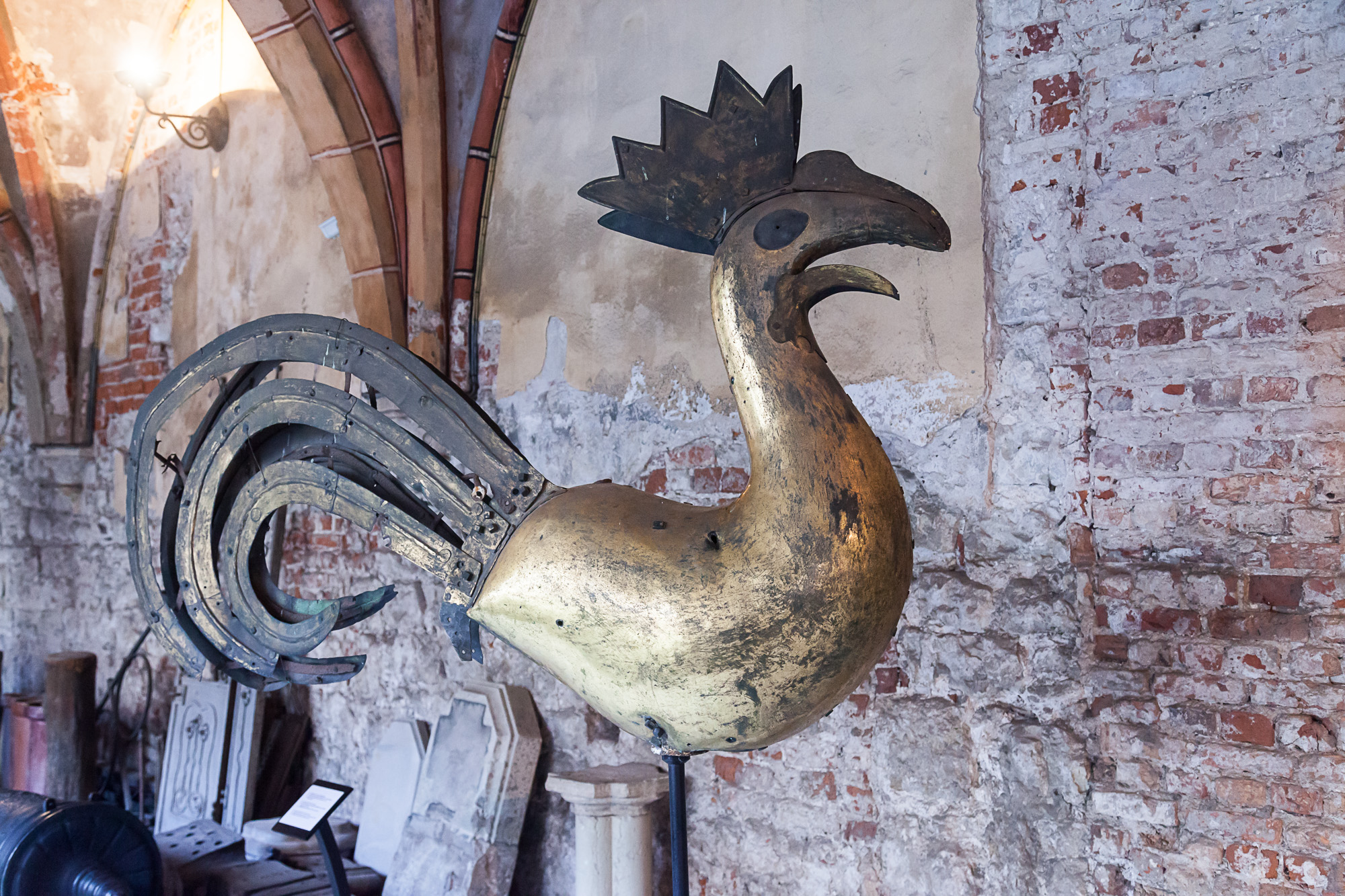 Золотой Петушок, венчавший шпиль Домского собора