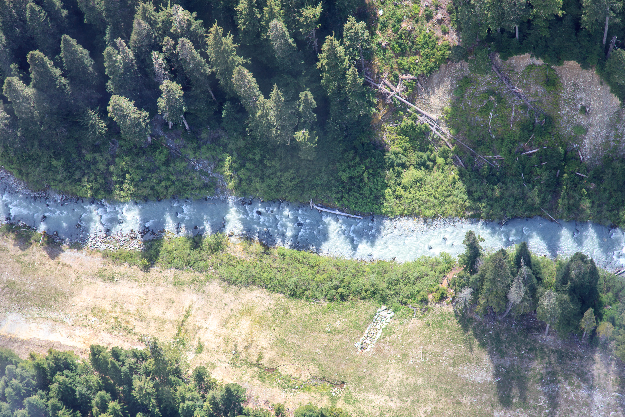 Вид вниз из гондолы