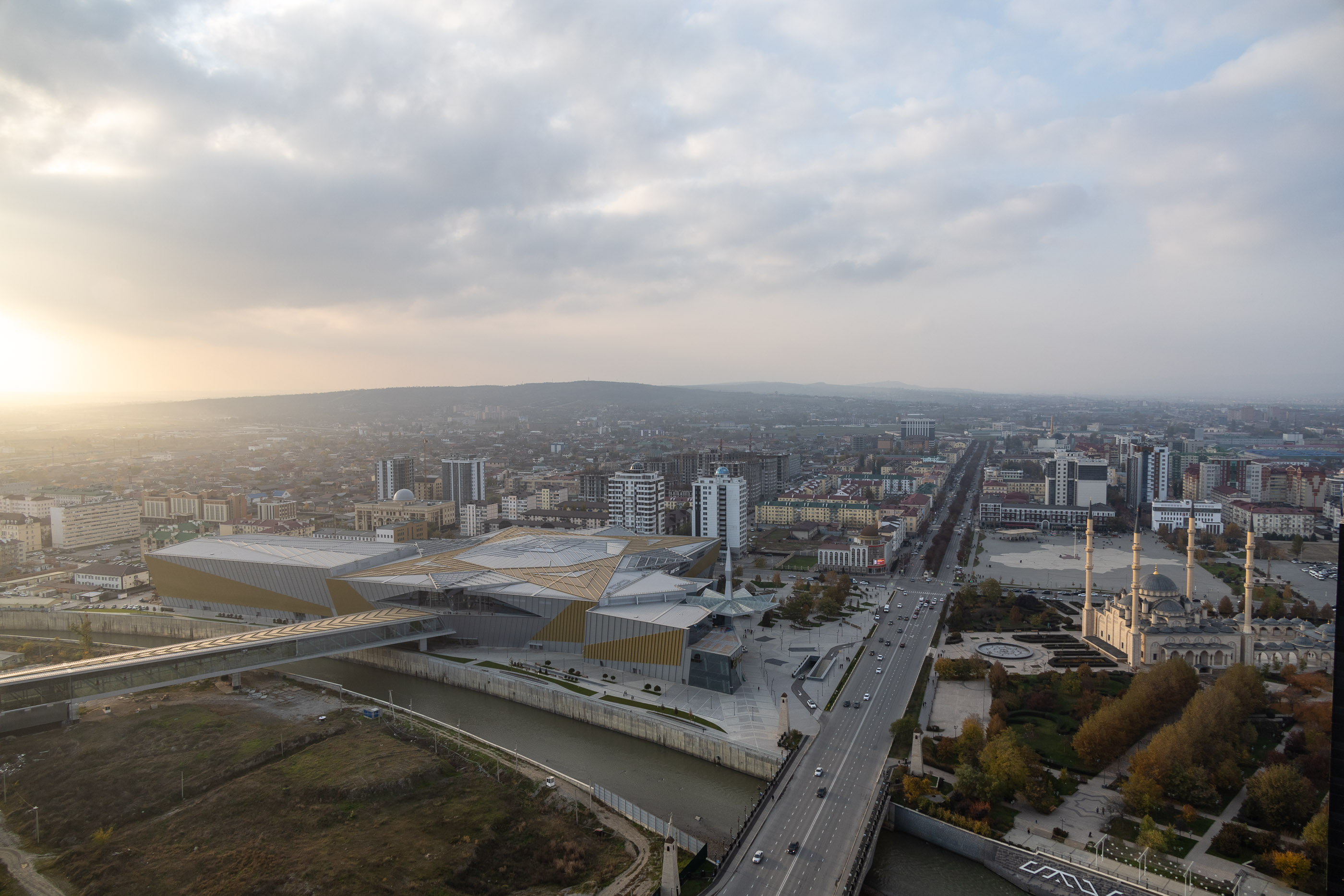 Вид со смотровой площадки Грозный-Сити