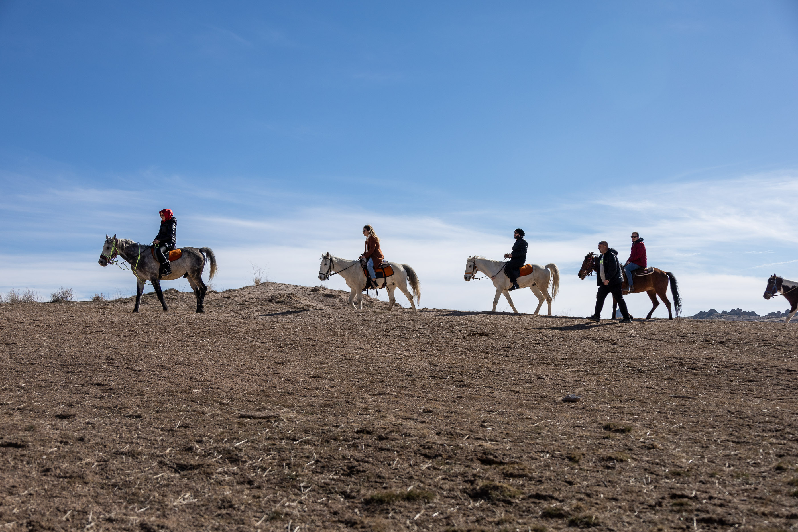 Конная прогулка по Розовой долине