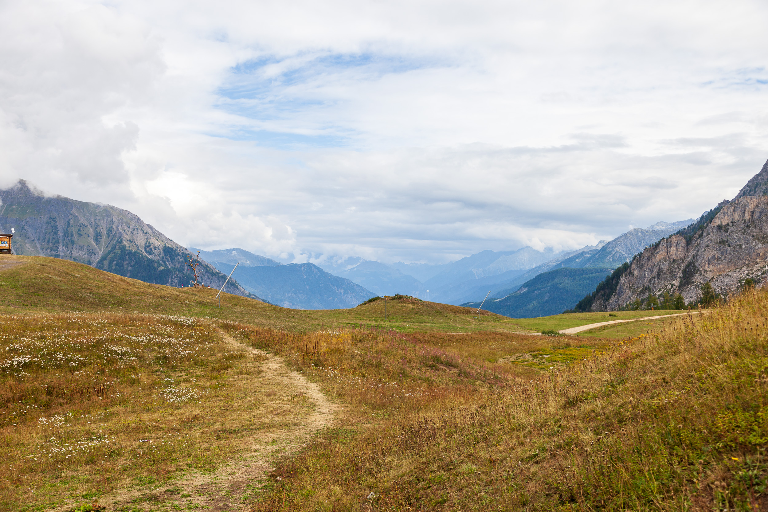 Погода постепенно улучшается