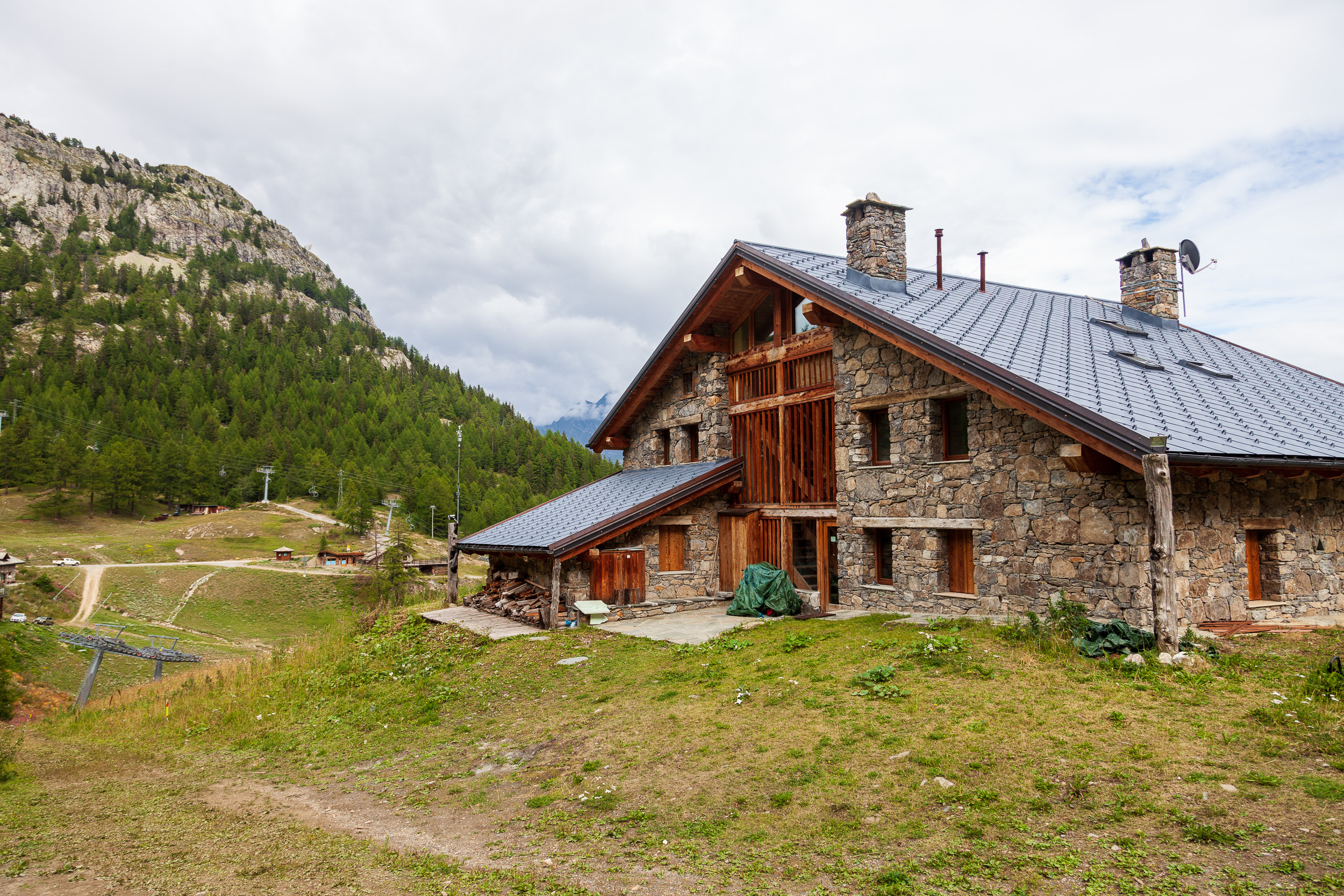 У перевала Checrouit