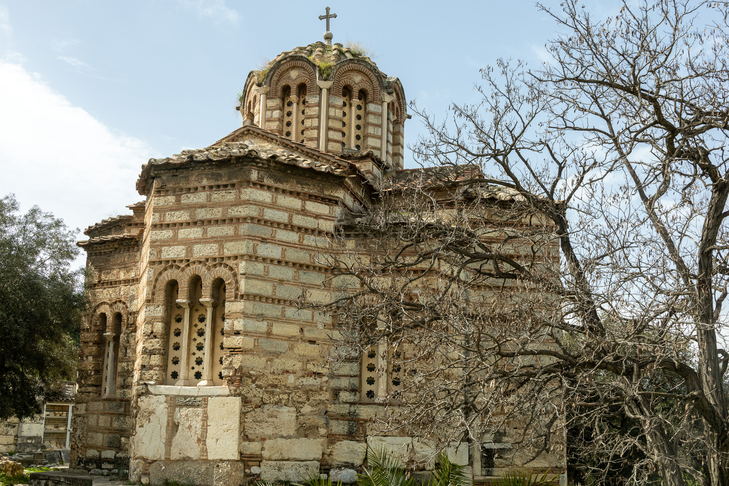Церковь святых апостолов в древней агоре